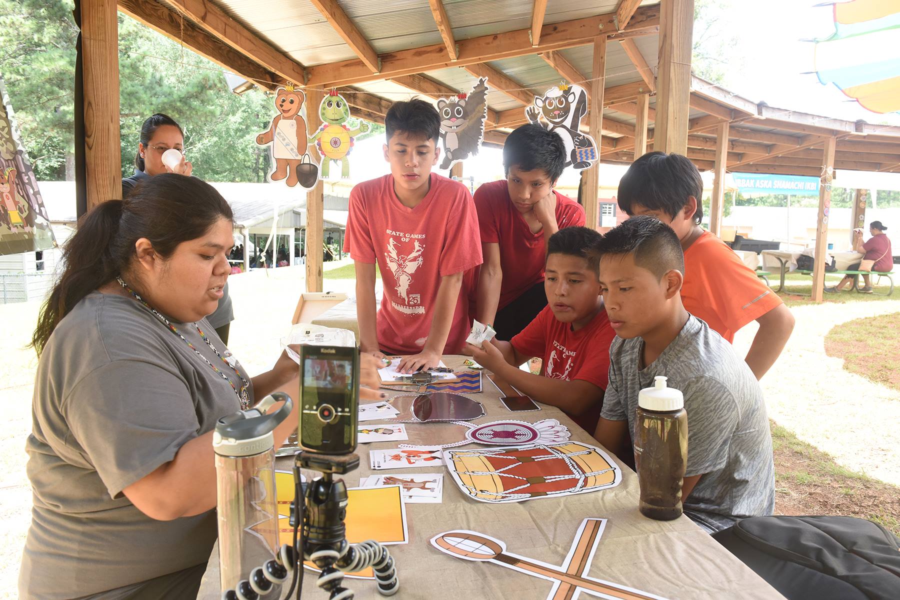 Oka Imma Ámiti Alhíha Kil Im Ayikhana (Let's Learn from Aquatic Creatures)
